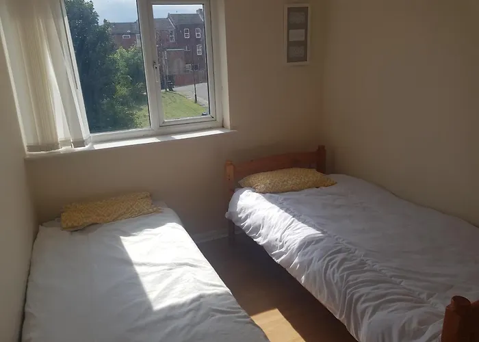 Summerhill House Apartments